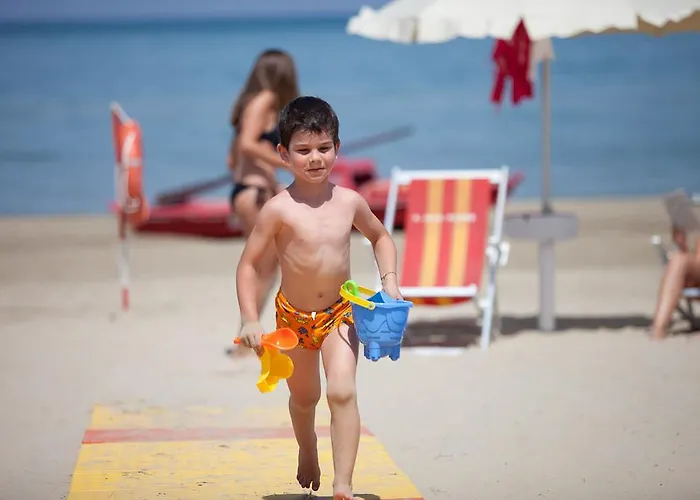 Jean Pierre Hotel 3*