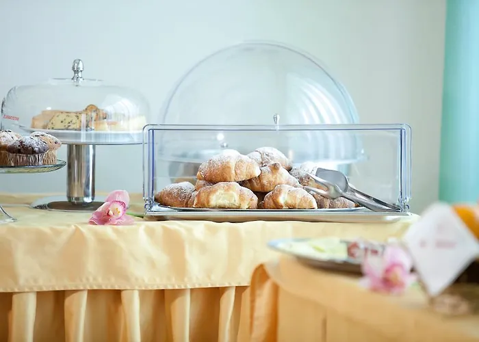 Hotel Jean Pierre 3*